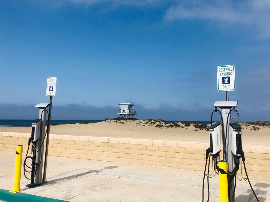SemaConnect Series 6 EV charging stations installed on single and dual pedestals by Harbor Cove Beach