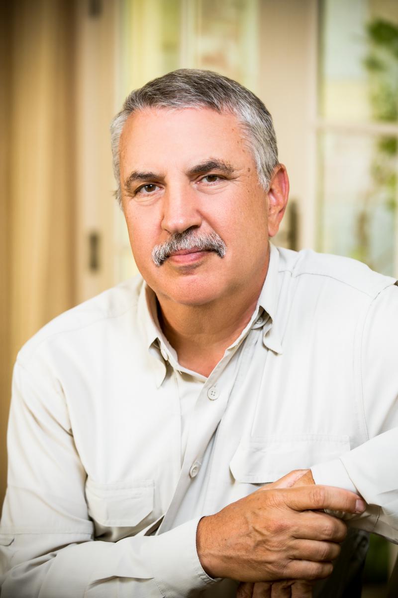 Thomas L. Friedman Discusses How to Live in the 21st Century - US ...