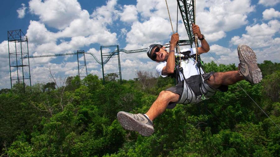 World Travel Awards Named Selvatica as a Leading Adventure Tourism Attraction in Cancun