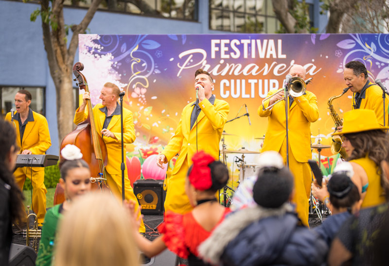 Jive Aces performed at the Primavera Festival on L. Ron Hubbard Way.