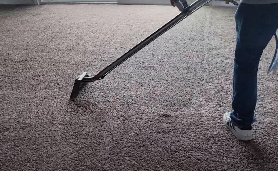 Sherman Oaks Residents Rejoice: JP Carpet Cleaning Expert Floor Care Offers the Best Steam Cleaning Service