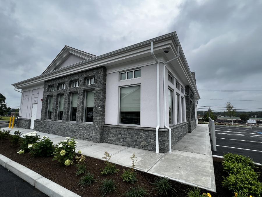 Stoneyard.com Celebrates Completion of a New Bank Branch Showcasing Stunning Natural Stone Veneer