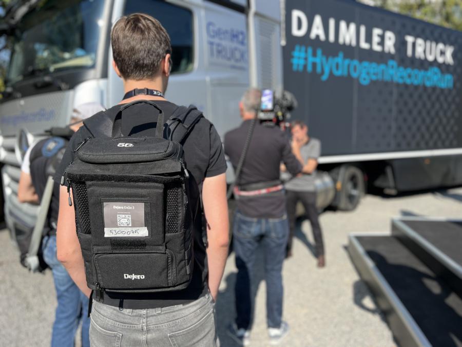 Dejero connectivity solutions deliver high quality video footage for Livecast as it chronicled historic 1000+ km journey of Daimler Truck’s liquid H2-powered GenH2 Truck