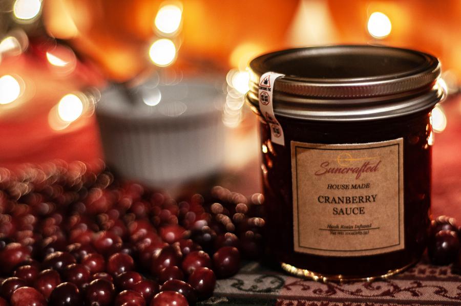 Jar of infused live rosin cranberry sauce from Suncrafted