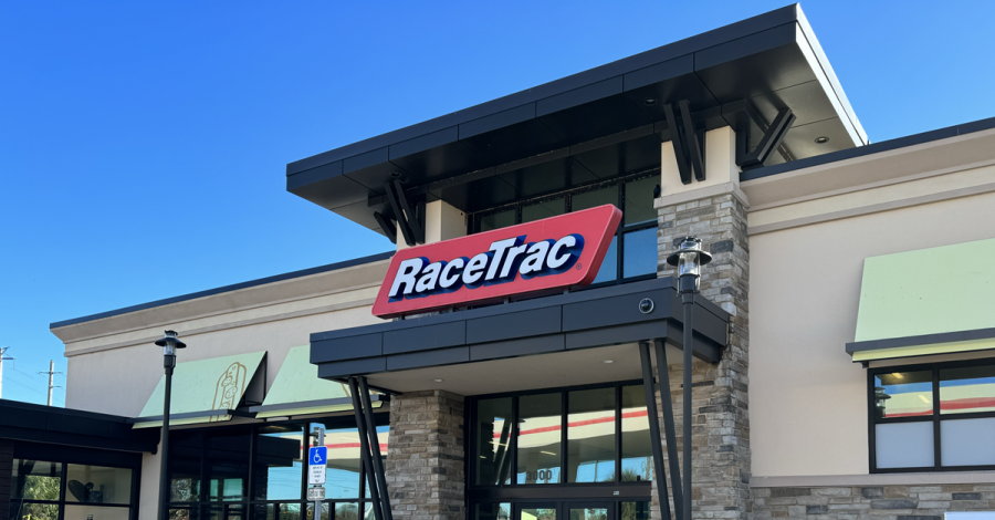 Image of the outside of a RaceTrac Convenience Store