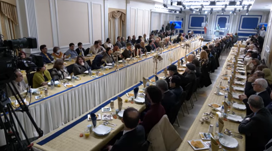 In a gathering on Saturday night, March 16, prominent dignitaries convened in Auvers-sur-Oise, on the outskirts of Paris, for a conference commemorating the advent of Ramadan.Hosted by Mrs. Maryam Rajavi, the President-elect of the (NCRI).