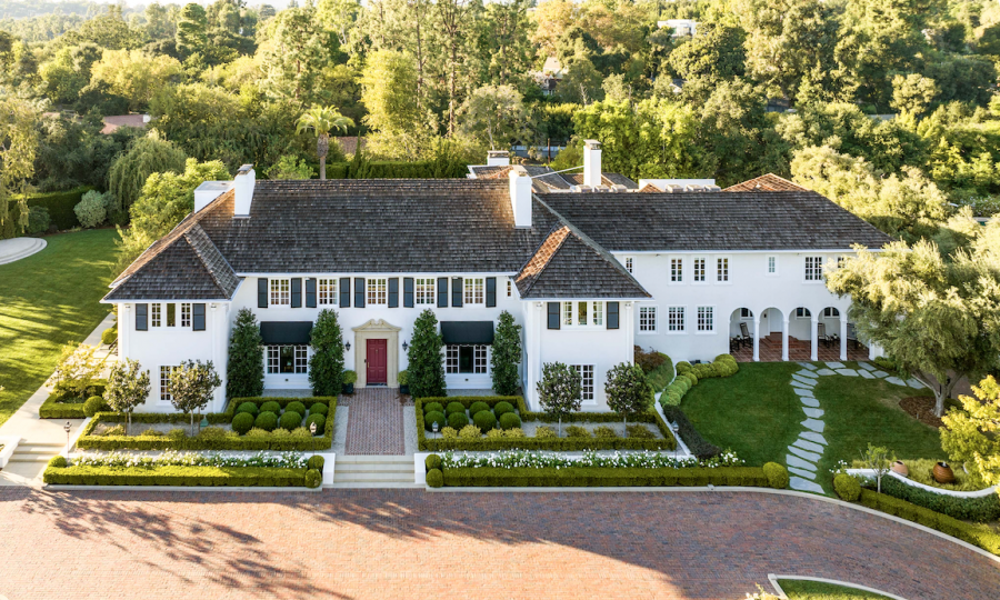2 Oak Knoll Terrace in Pasadena, California is a fully restored trophy estate with hand-crafted original finishes
