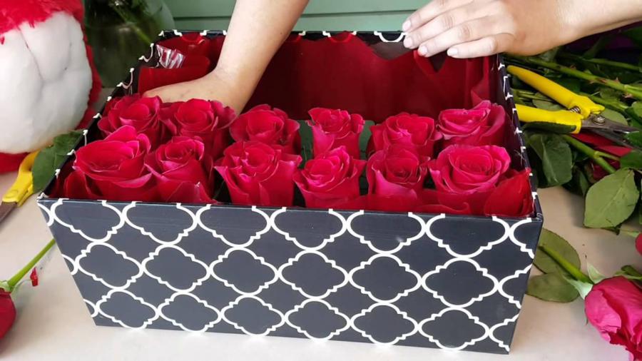 DIY Roses In a Box