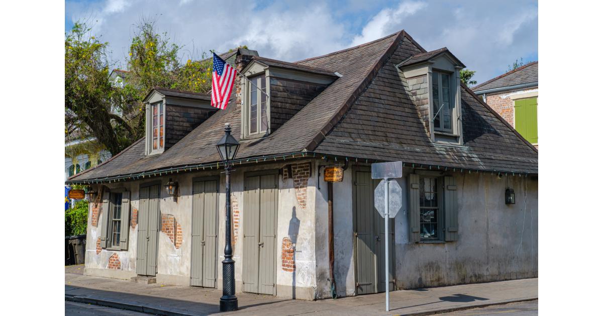 Unveiling the Mystique of Lafitte�s Blacksmith Shop Bar A Toast to New ... picture