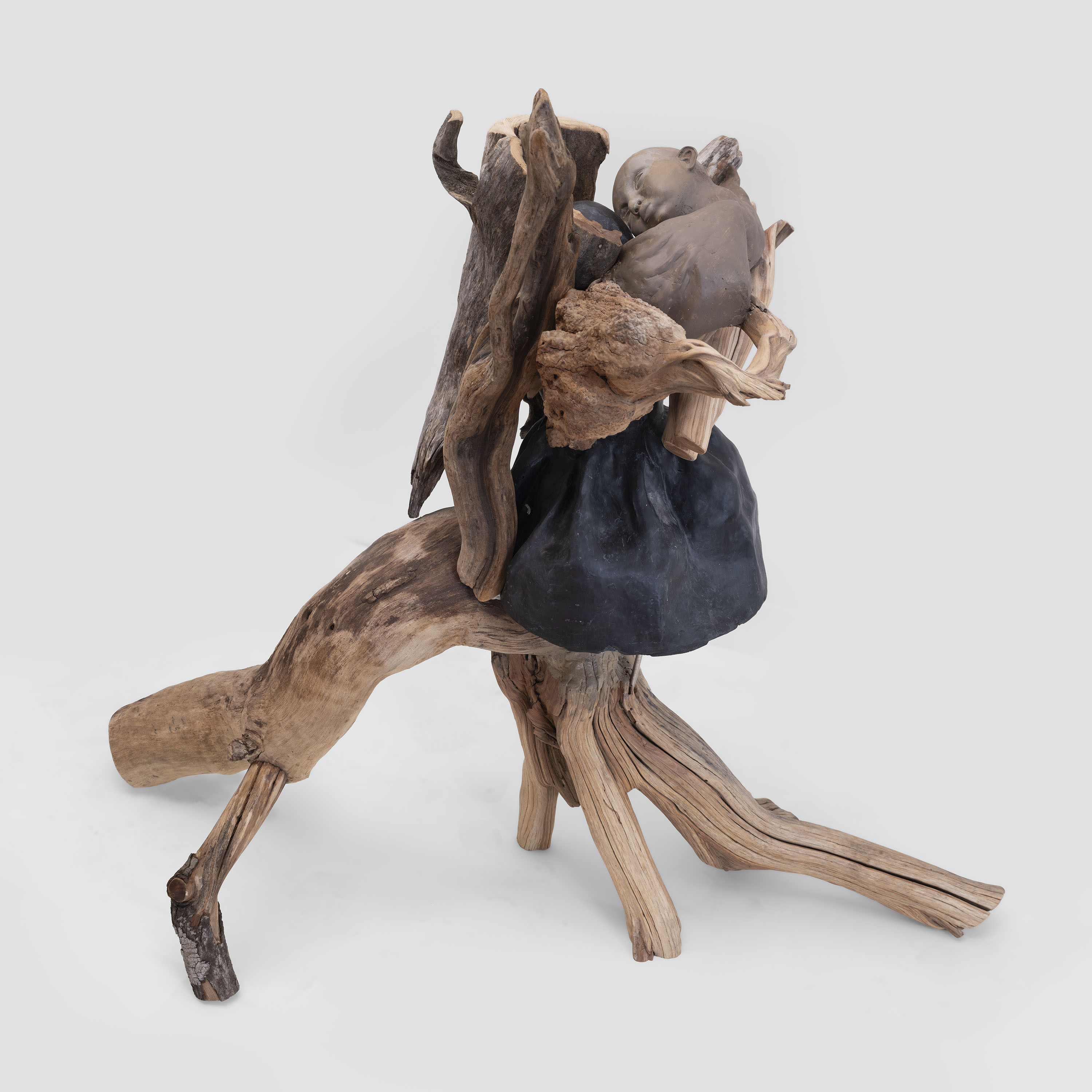 Acclaimed socio-political artist and philanthropist Marta Thoma Hall presents solo exhibition at LA’s Wonzimer Gallery