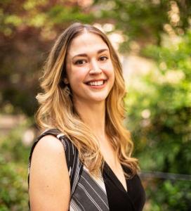 Dr. Kate White, at her practice of in home pet euthanasia in Washington DC area.