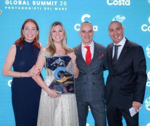 inCruises Receives Costa Cruises Award