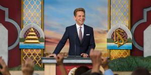 Mr. Miscavige leads the dedication ceremony in Ventura County, Southern California, for a new Scientology Church to serve the hundreds of thousands who call these shores home.