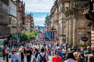 Cities in Scotland continue to give strong rental yields too with both Edinburgh and Glasgow hovering around 6.5%, compared to yields of only around 2% in London.