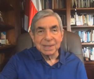 Humanitarian Oscar Arias
