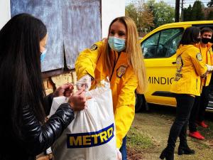 Since the pandemic began, the Volunteer Ministers of Budapest have been providing service to help the country get through these challenging times safe and well.