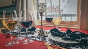 Valentine's dinner setting at Maxwell Mansion