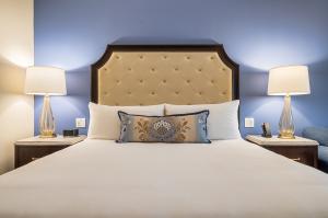 The Houstonian Hotel's Newly Renovated Guestroom