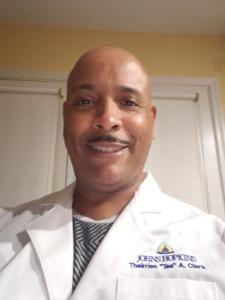 COVID-19 Survivor and John Hopkins Patient Theirrien Clark Receives Honorary White Coat