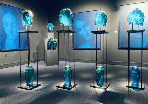  May 9th all mothers have the opportunity to tour the museum's prestigious international collection of glass art, including the new Blue Madonna exhibit, for free.