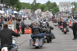 Laconia Motorcycle Week© - Lakeside Avenue