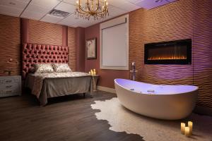 It begins with naturally lit rooms, comfy couches, and warm fireplaces.  Looking through the picture windows at a small copse of trees, you begin to center for your birthing experience. As your visit progresses you can elect to enter the birthing tub or s