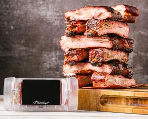 Fall-off-the-Bone Ribs made easy with your GrillEye® Max