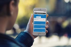A Public Safety Responder Accesses Critical Emergency Information via EMMA on a Mobile Device