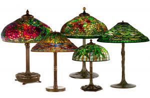 The auction will feature a fine selection of lamps from Tiffany Studios (NY), including an elaborate peony (est. $ 250 to $ 500,000), Dragonfly (est. $ 60,000 to $ 80,000).