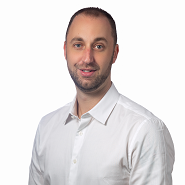 Chris Brown award-winning mortgage broker