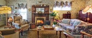 The fall season is a great time to enjoy the living room fireplace