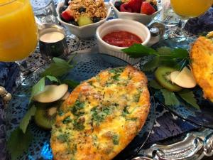 Breakfast is included in all of the Bed & Breakfast Innkeepers of Colorado member inns