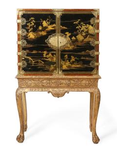 Japanese cabinet decorated with George I Chinoiserie on a later stand ($ 27,500).