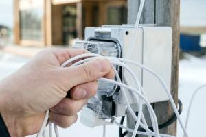 Electricians working in winter conditions need to take extra safety precautions.