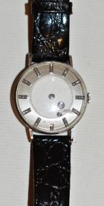 LeCoultre unisex wristwatch in 14k white gold and diamonds circa 1960, signed Vacheron & Constantin.
