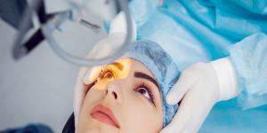 cataract surgery devices market report