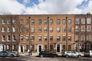 Bedford Row Front Image