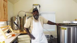 Army veteran Alan Woods of Woods Bee Co. in Centralia, Washington, used a 2021 Farmer Veteran Fellowship Fund award supported by Wounded Warrior Project® to purchase honey processing equipment.