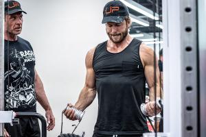 Hollywood star Glen Powell training with Ultimate Performance CEO Nick Mitchell