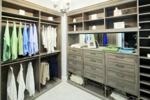 Beautifully custom-built walk-in closet by Closet Solutions of Knoxville and Chattanooga, TN