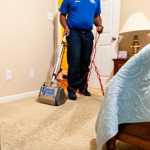 Universal carpet cleaning service