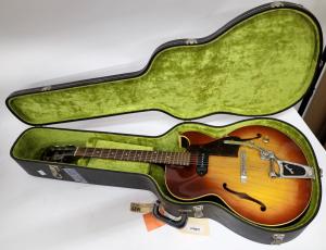 Gibson ES175 Sunburst electric guitar (no serial number), with factory Bixby whammy bar, dark swirl pick guard and hard case (est. $5,000-$10,000).