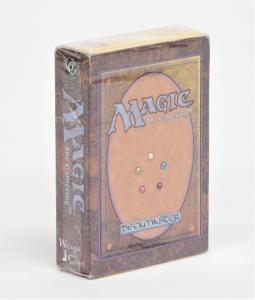 Deck de démarrage Magic: The Gathering Beta Edition de 1993 scellé en usine, contenant éventuellement un Black Lotus, Ancestral Recall, Timetwister, Power 9 ou Volcanic Island (est. 15 000 $ à 25 000 $).
