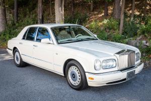 Superb silver Rolls Royce Seraph luxury car from the year 2000 in remarkable condition (estimated between $35,000 and $40,000).