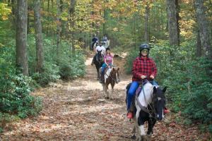 Trail riding at the Cornerstone Ranch in Fallis Balanced Ride saddle. Photo taken by Cornerstone Ranch