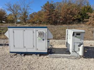 Qnergy's PowerGen 5650 converts captured methane into utility grade electricity to power compressed air pneumatics at offgrid wellpads to eliminate methane venting.