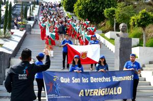 Youth for Human Rights Tlaxcala marches to raise awareness of the Universal Declaration of Human Rights and how these rights apply to each individual.