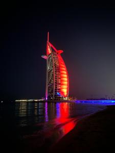 The Burj Al Arab, the world's only seven-star hotel, is largely responsible for the emirate of Dubai's recent rise to prominence as a tourist destination. (Photo Christian Konopatzki)