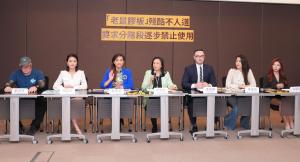 The panel of locally known names who spoke out against "Sticky Glue Traps", from right to left Khaki Leung, Jolie Chan, Barrister Kim McCoy, Hon, Elizabeth Quat BBS JP, Sharon Kwok Pong, Toby Chan, and Dr Robert Lockyer, PhD