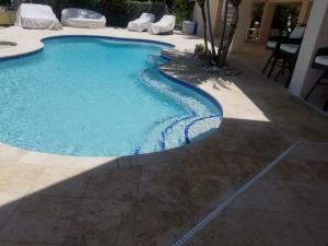 Simulated Keystone - Stone Pool Decking in Tampa